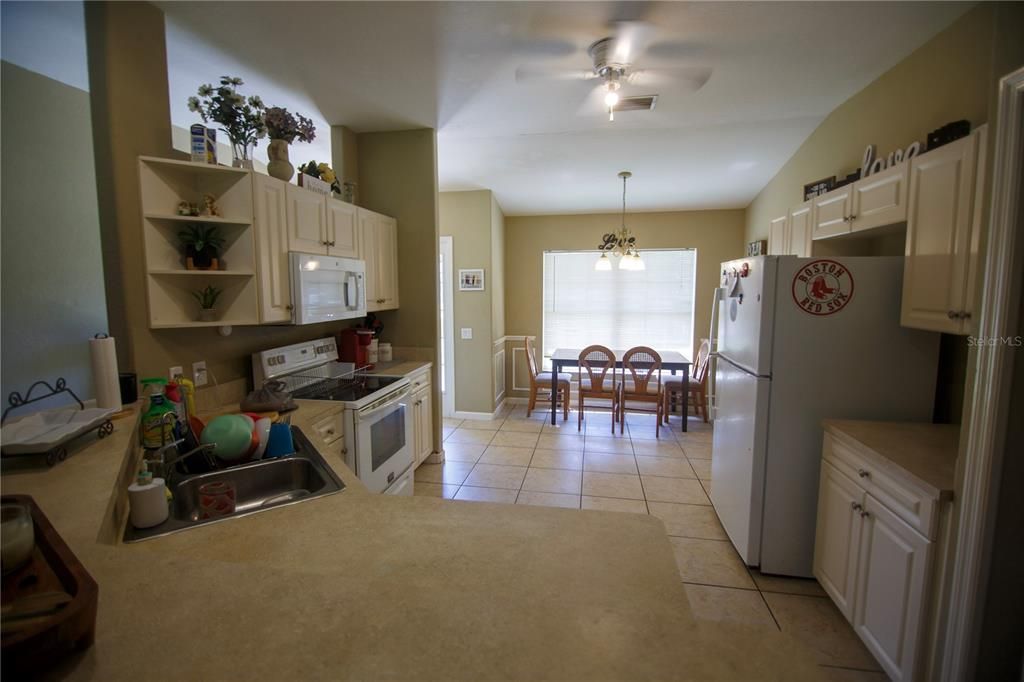 For Sale: $289,990 (3 beds, 2 baths, 1499 Square Feet)