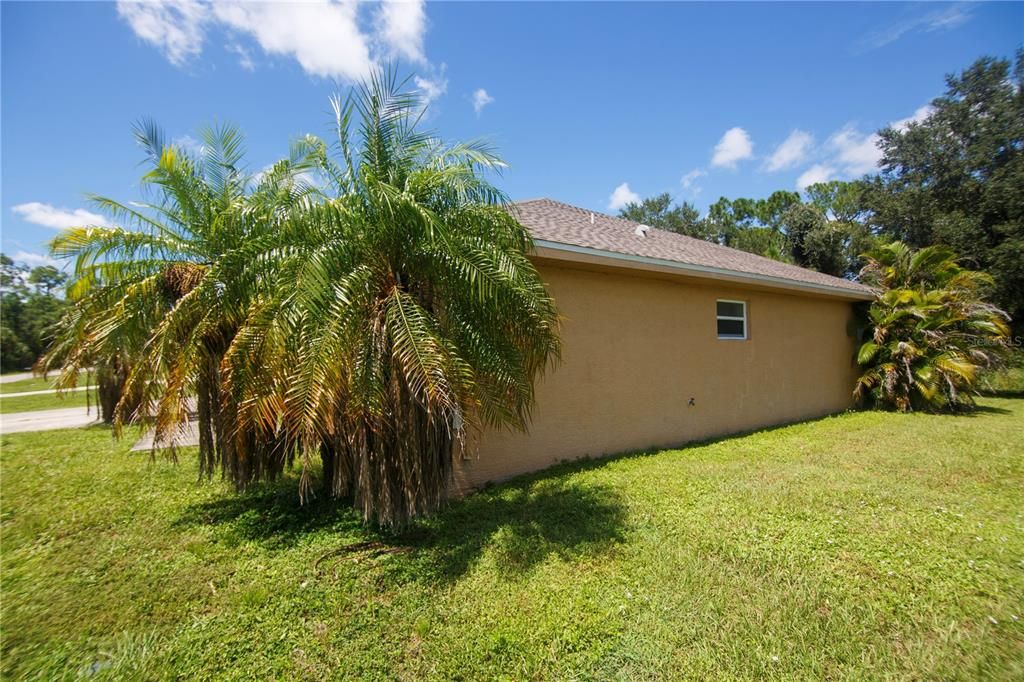 For Sale: $289,990 (3 beds, 2 baths, 1499 Square Feet)