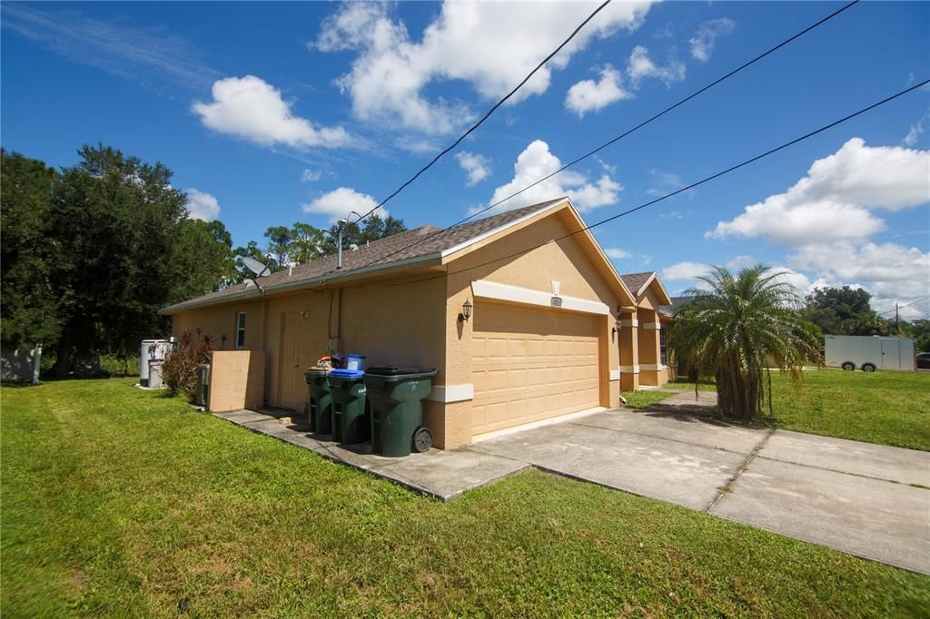 For Sale: $289,990 (3 beds, 2 baths, 1499 Square Feet)
