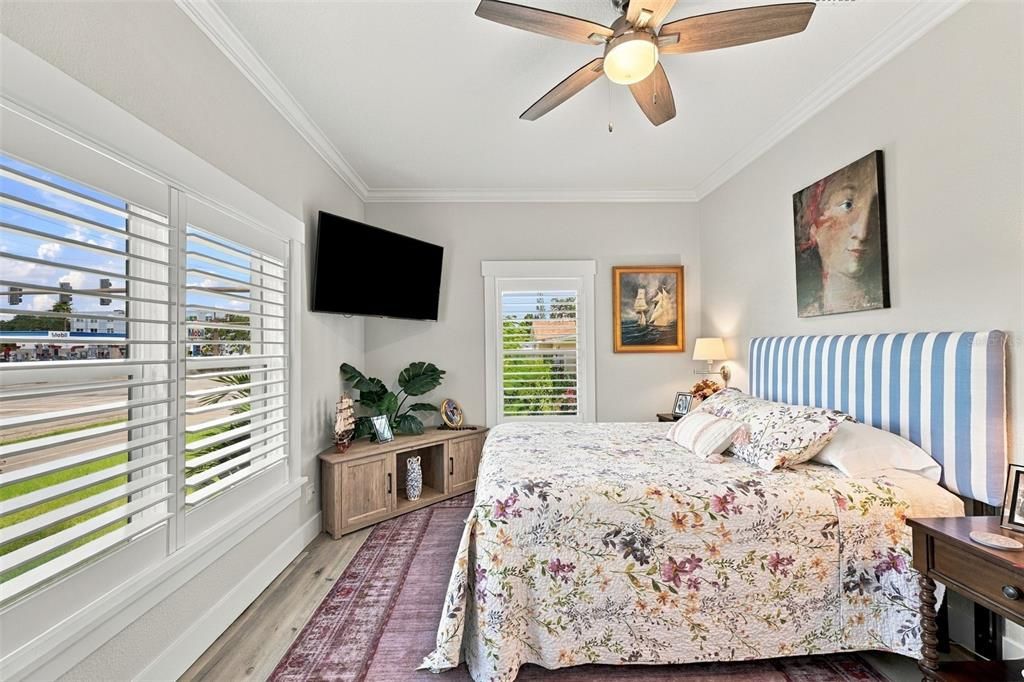 For Sale: $1,175,000 (3 beds, 2 baths, 2236 Square Feet)