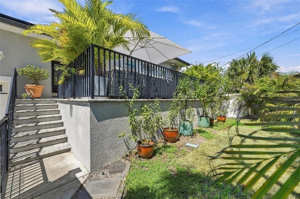 For Sale: $1,175,000 (3 beds, 2 baths, 2236 Square Feet)