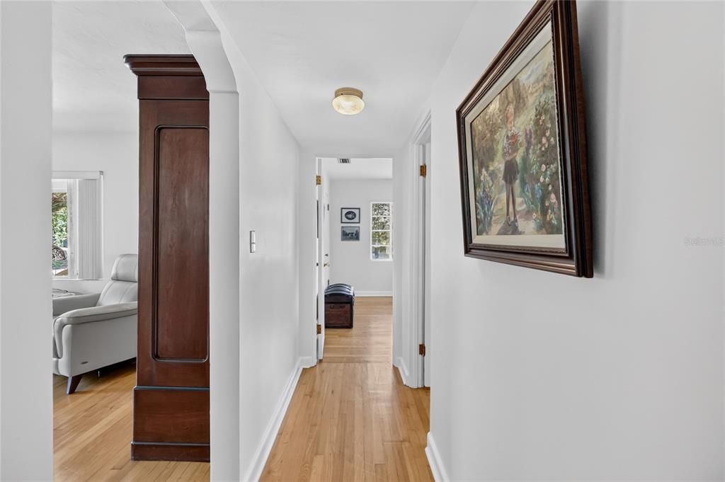 For Sale: $300,000 (3 beds, 2 baths, 1782 Square Feet)