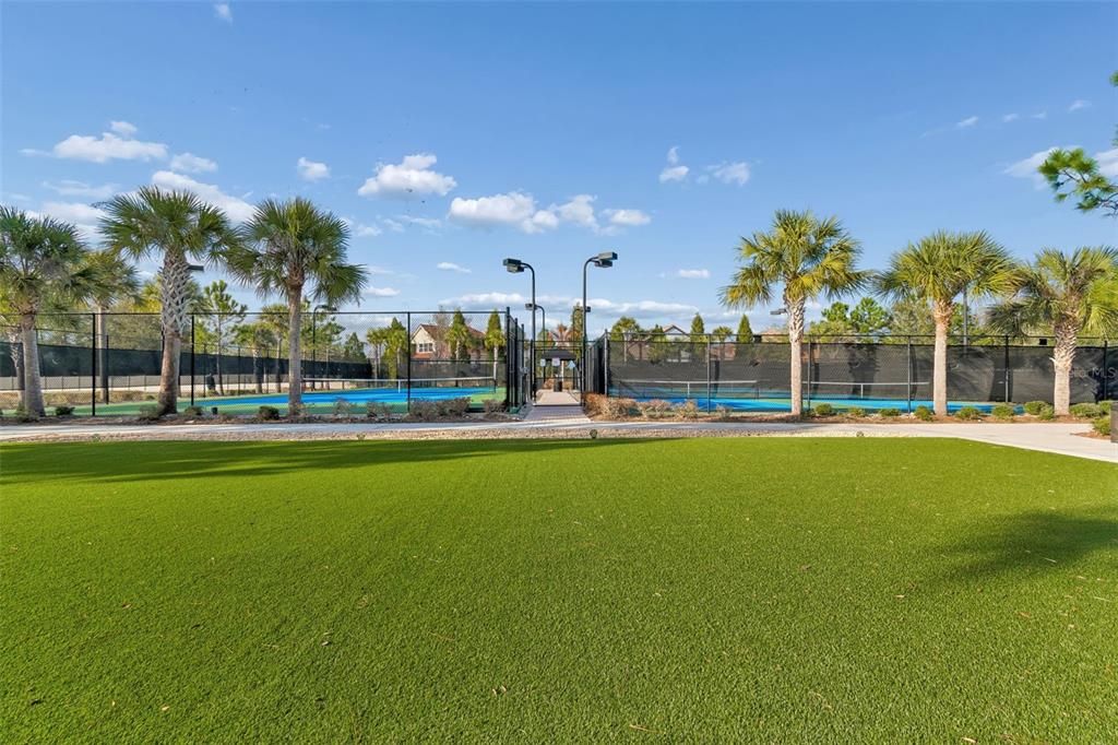 En Venta: $649,999 (3 camas, 2 baños, 2273 Pies cuadrados)