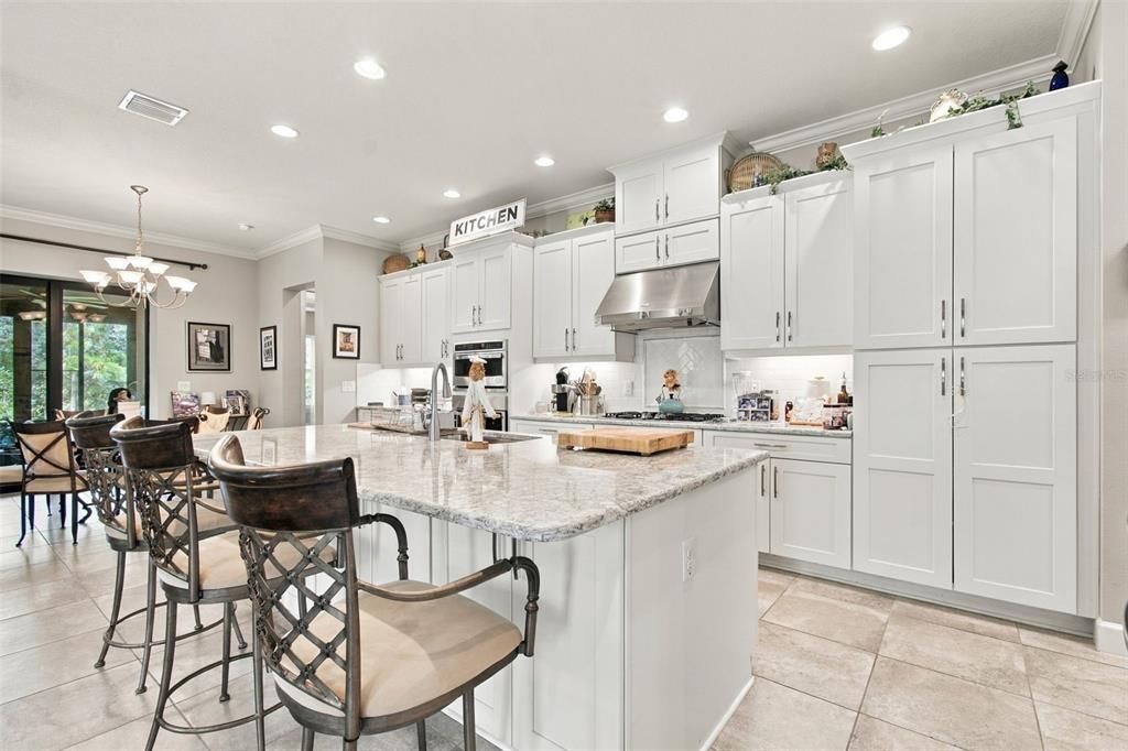 En Venta: $649,999 (3 camas, 2 baños, 2273 Pies cuadrados)