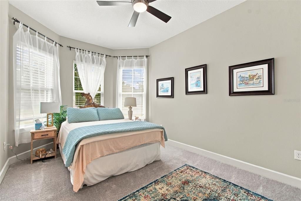En Venta: $649,999 (3 camas, 2 baños, 2273 Pies cuadrados)