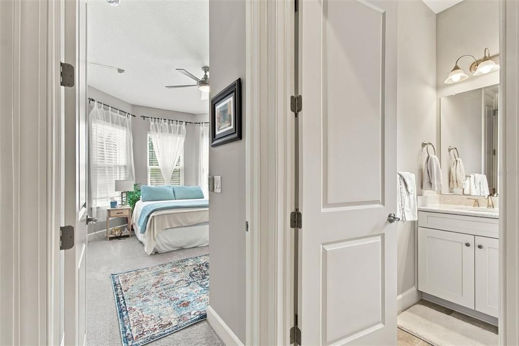 En Venta: $649,999 (3 camas, 2 baños, 2273 Pies cuadrados)