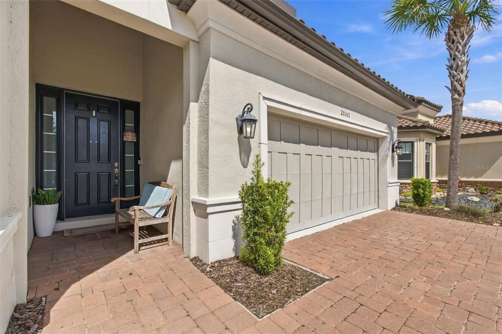 En Venta: $649,999 (3 camas, 2 baños, 2273 Pies cuadrados)