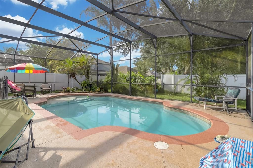 For Sale: $540,000 (4 beds, 2 baths, 2020 Square Feet)