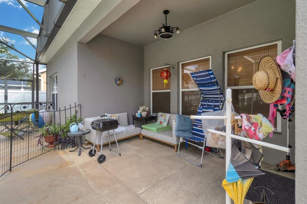 For Sale: $540,000 (4 beds, 2 baths, 2020 Square Feet)