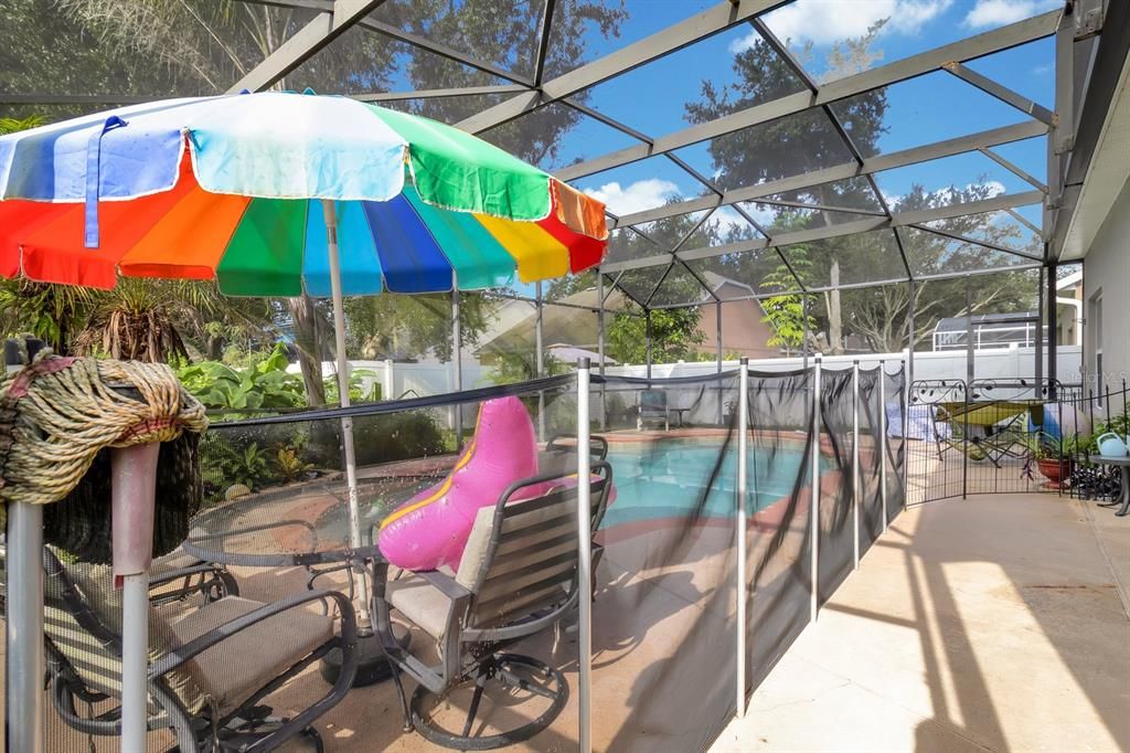 For Sale: $540,000 (4 beds, 2 baths, 2020 Square Feet)