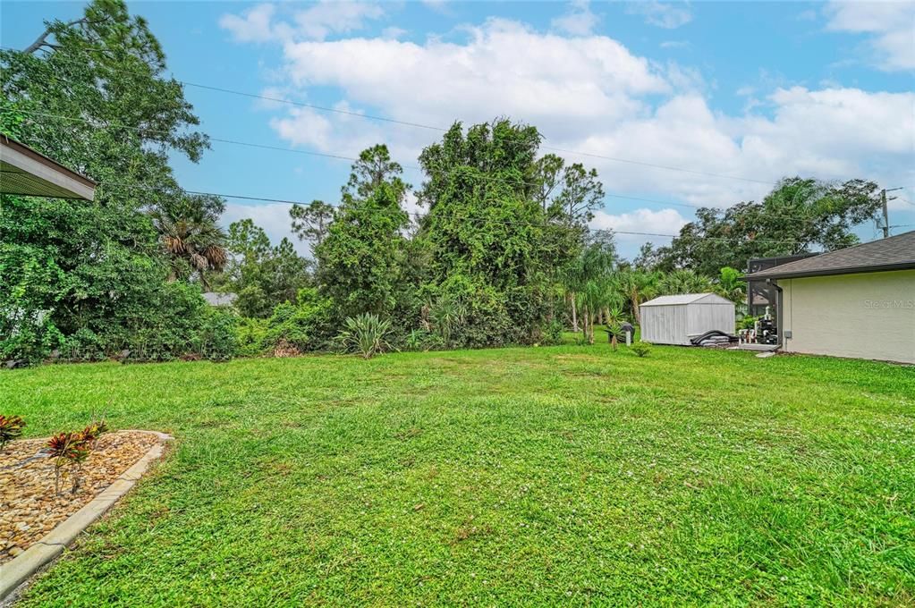 En Venta: $369,900 (4 camas, 2 baños, 2225 Pies cuadrados)