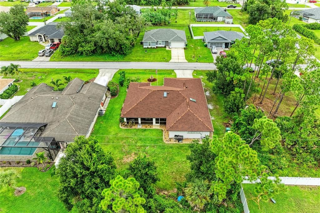 En Venta: $369,900 (4 camas, 2 baños, 2225 Pies cuadrados)