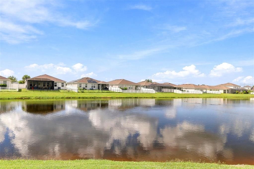 For Sale: $350,000 (3 beds, 2 baths, 1515 Square Feet)