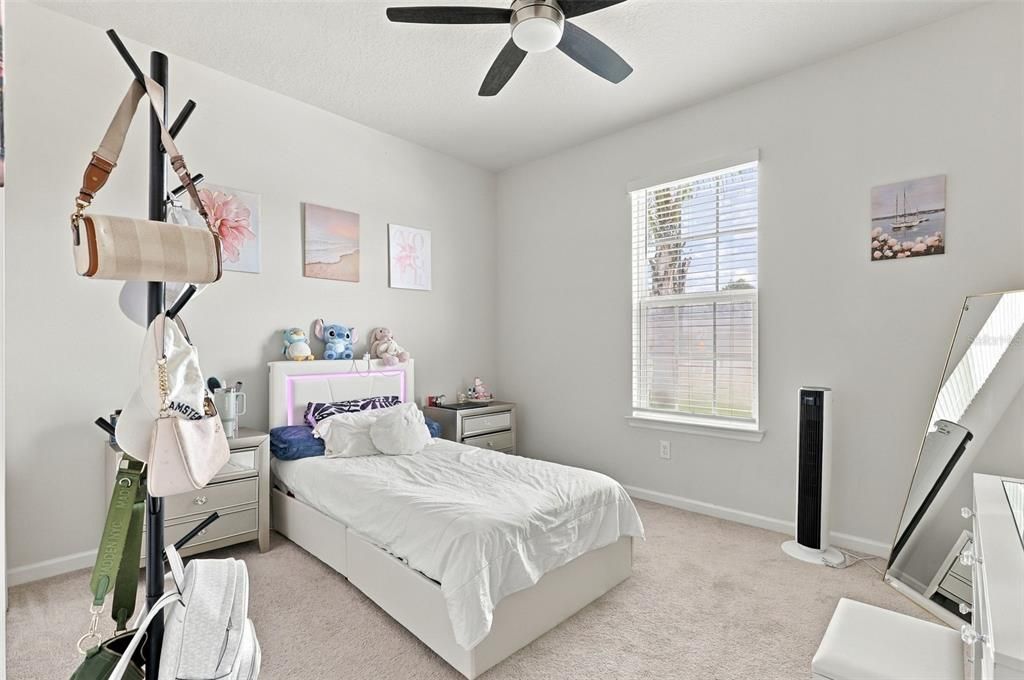 For Sale: $350,000 (3 beds, 2 baths, 1515 Square Feet)