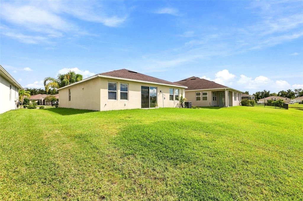 For Sale: $350,000 (3 beds, 2 baths, 1515 Square Feet)