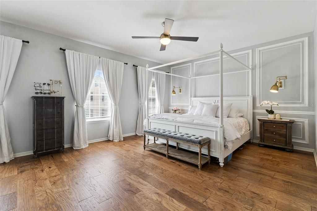 For Sale: $925,000 (3 beds, 2 baths, 3684 Square Feet)