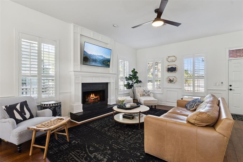 For Sale: $925,000 (3 beds, 2 baths, 3684 Square Feet)