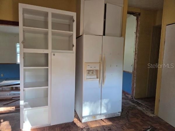For Sale: $89,900 (2 beds, 2 baths, 1056 Square Feet)