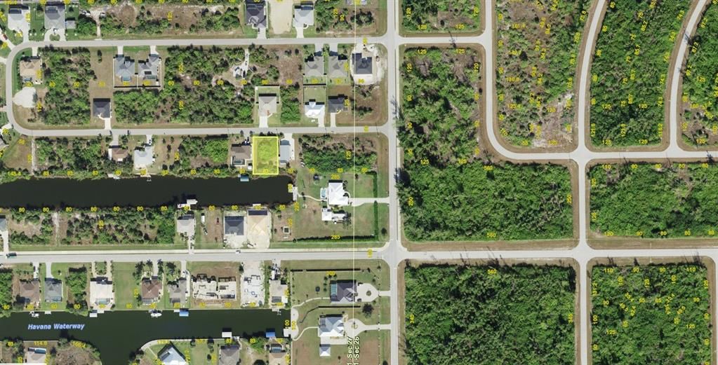 На продажу: $94,900 (0.24 acres)