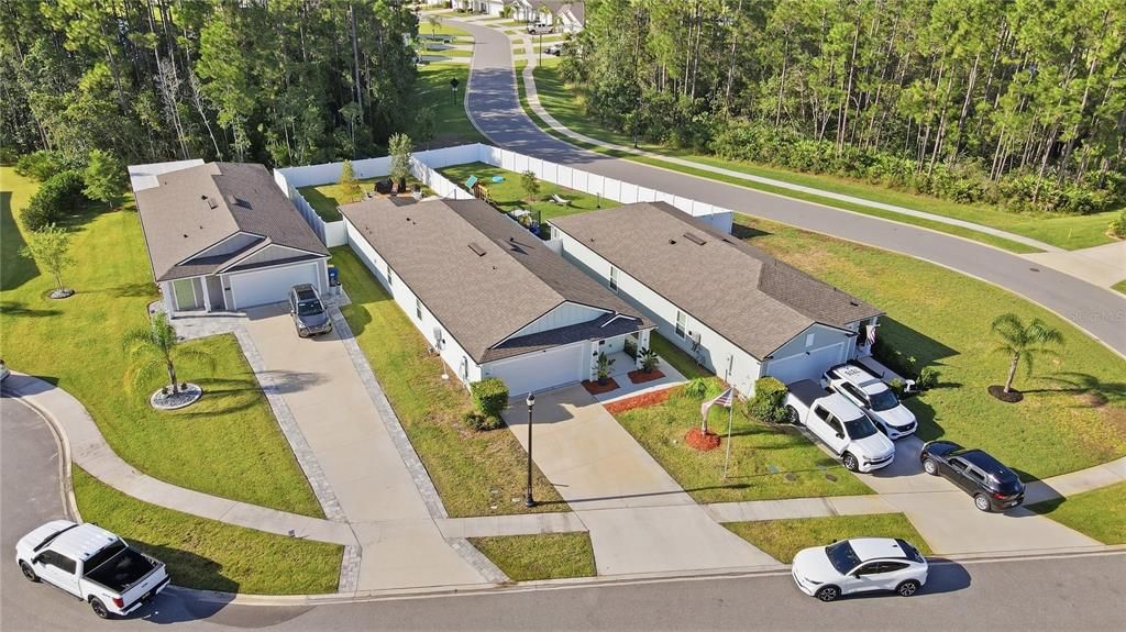 For Sale: $350,000 (4 beds, 2 baths, 1800 Square Feet)