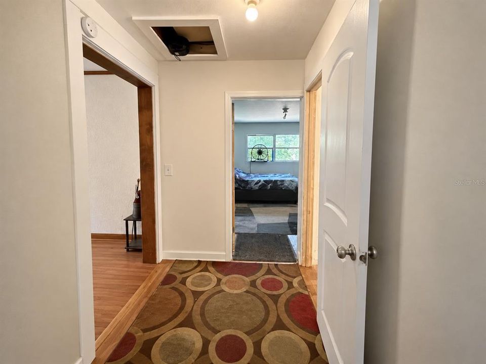 For Sale: $100,000 (2 beds, 1 baths, 1428 Square Feet)