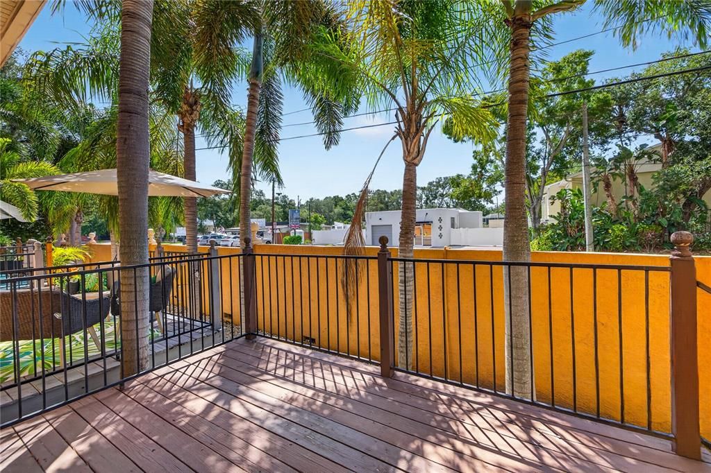 En Venta: $675,000 (3 camas, 2 baños, 2122 Pies cuadrados)