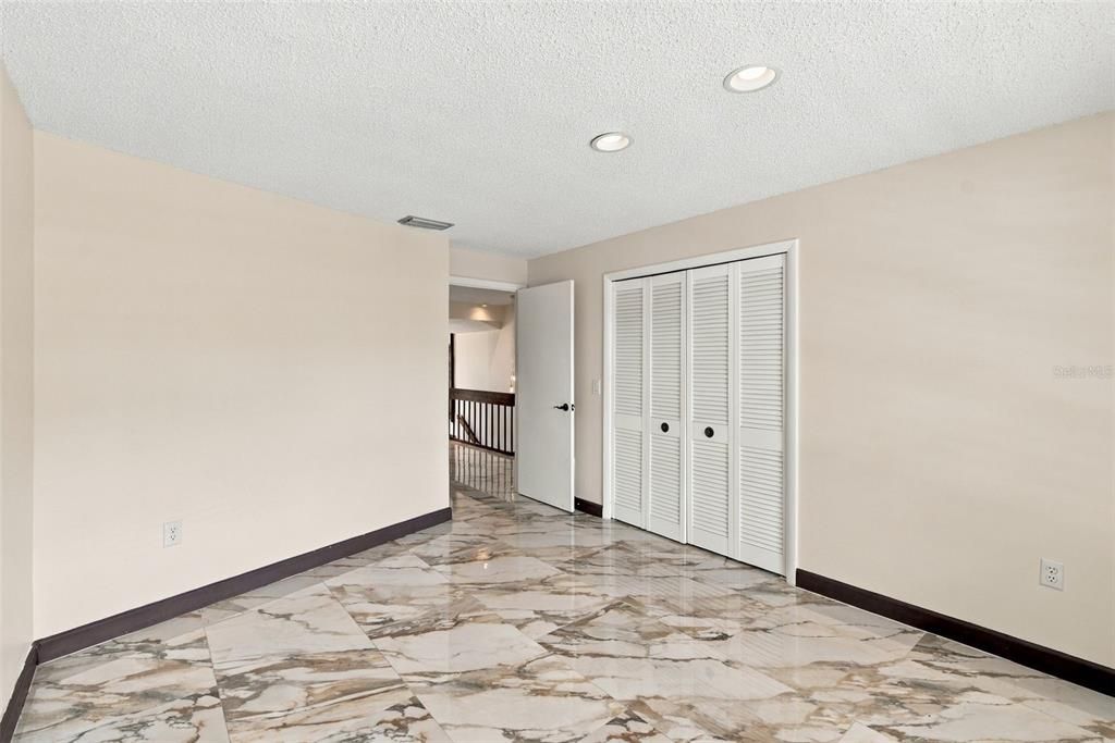 For Sale: $848,000 (4 beds, 2 baths, 2903 Square Feet)