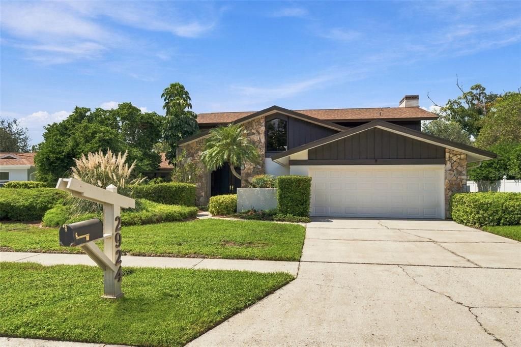 For Sale: $848,000 (4 beds, 2 baths, 2903 Square Feet)