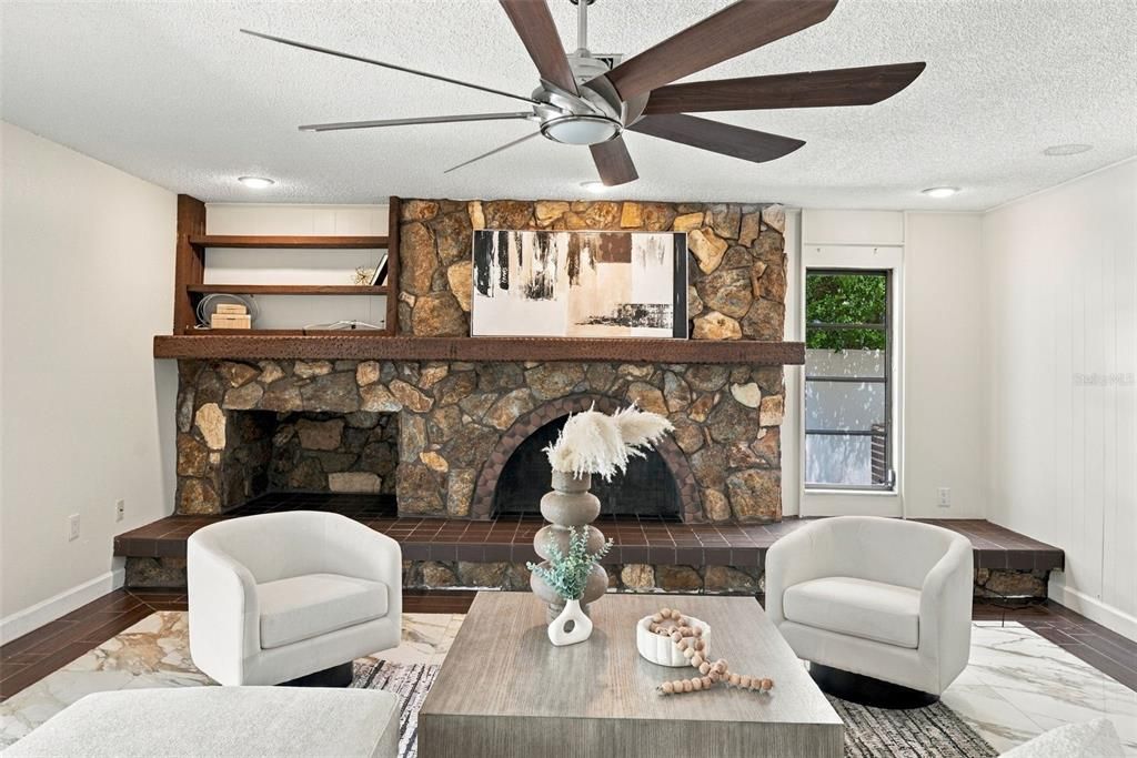 For Sale: $848,000 (4 beds, 2 baths, 2903 Square Feet)