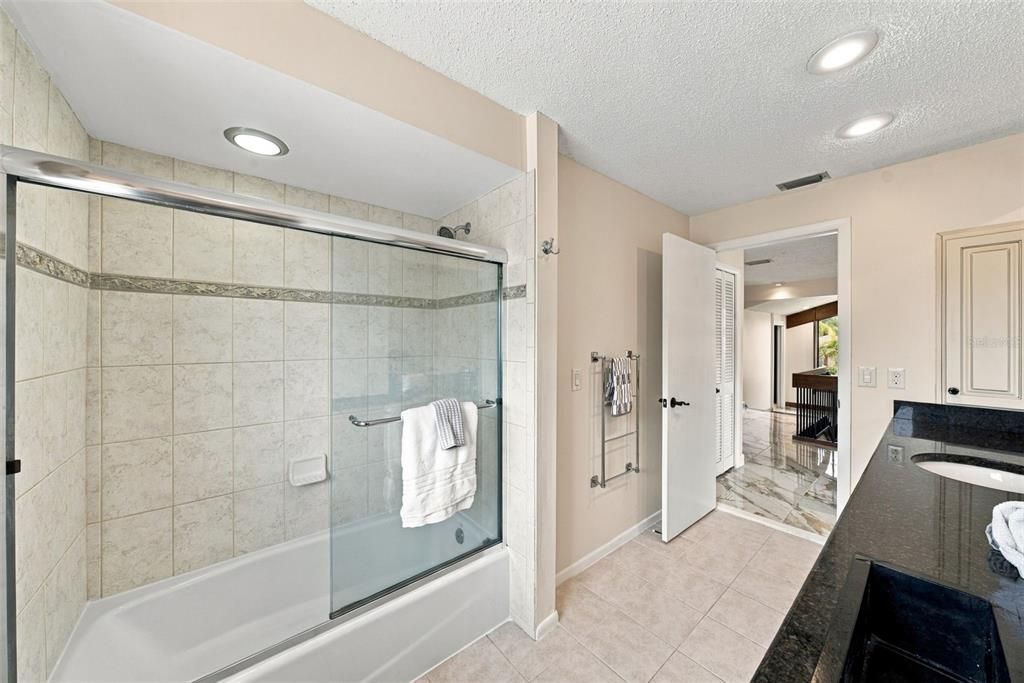For Sale: $848,000 (4 beds, 2 baths, 2903 Square Feet)
