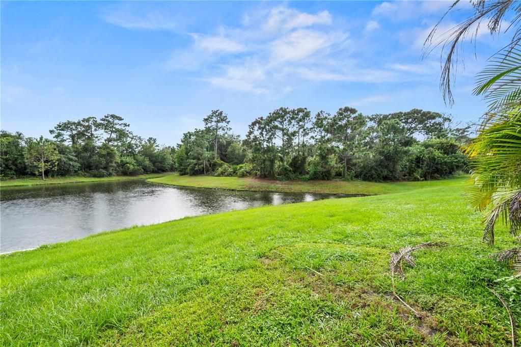 For Sale: $299,900 (3 beds, 2 baths, 1292 Square Feet)