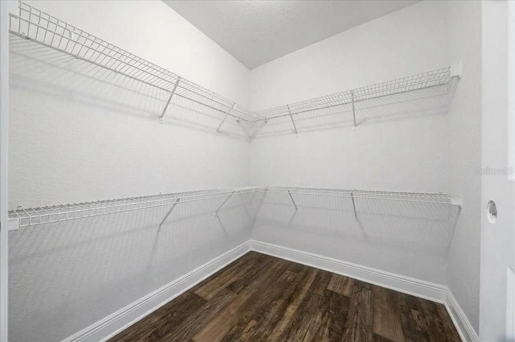 En Venta: $370,000 (3 camas, 2 baños, 1545 Pies cuadrados)