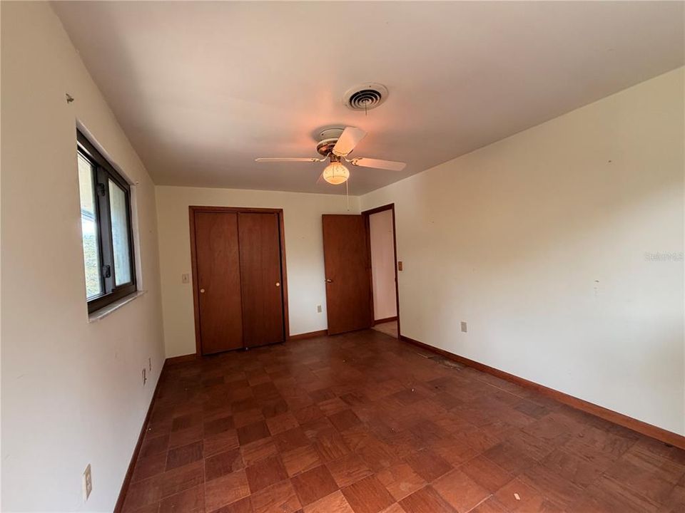 En Venta: $375,000 (2 camas, 1 baños, 1200 Pies cuadrados)