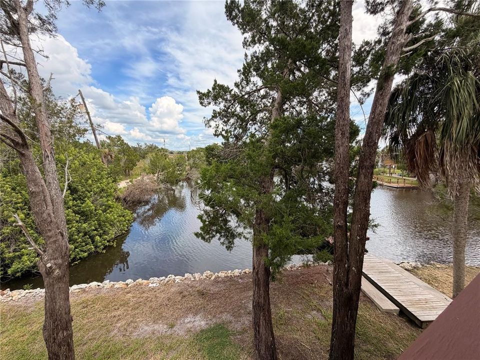 En Venta: $375,000 (2 camas, 1 baños, 1200 Pies cuadrados)