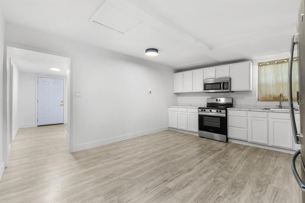En Venta: $239,900 (12 camas, 0 baños, 1786 Pies cuadrados)
