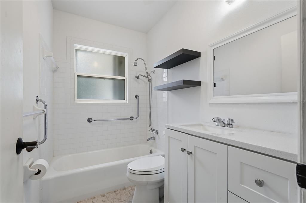 For Sale: $420,000 (2 beds, 2 baths, 1335 Square Feet)
