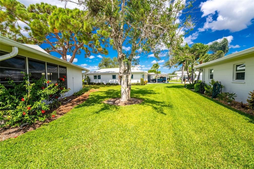 For Sale: $254,900 (2 beds, 2 baths, 1116 Square Feet)