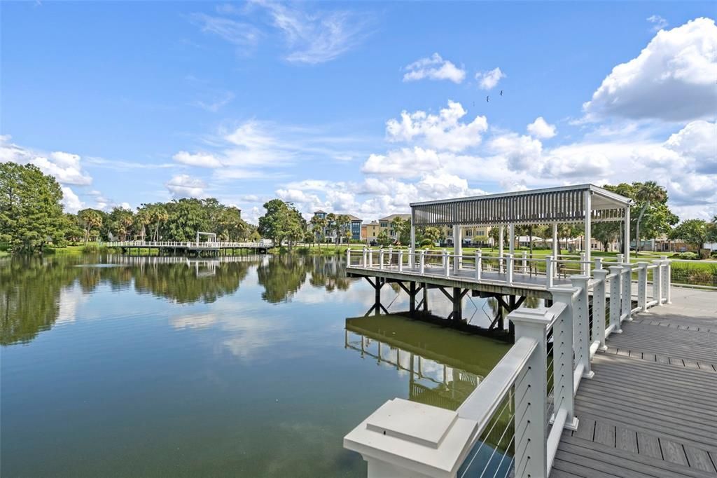 For Sale: $425,000 (2 beds, 2 baths, 1361 Square Feet)
