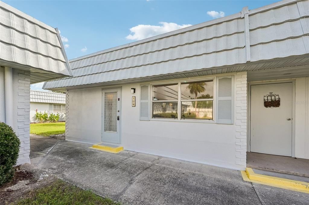 En Venta: $99,000 (2 camas, 2 baños, 960 Pies cuadrados)