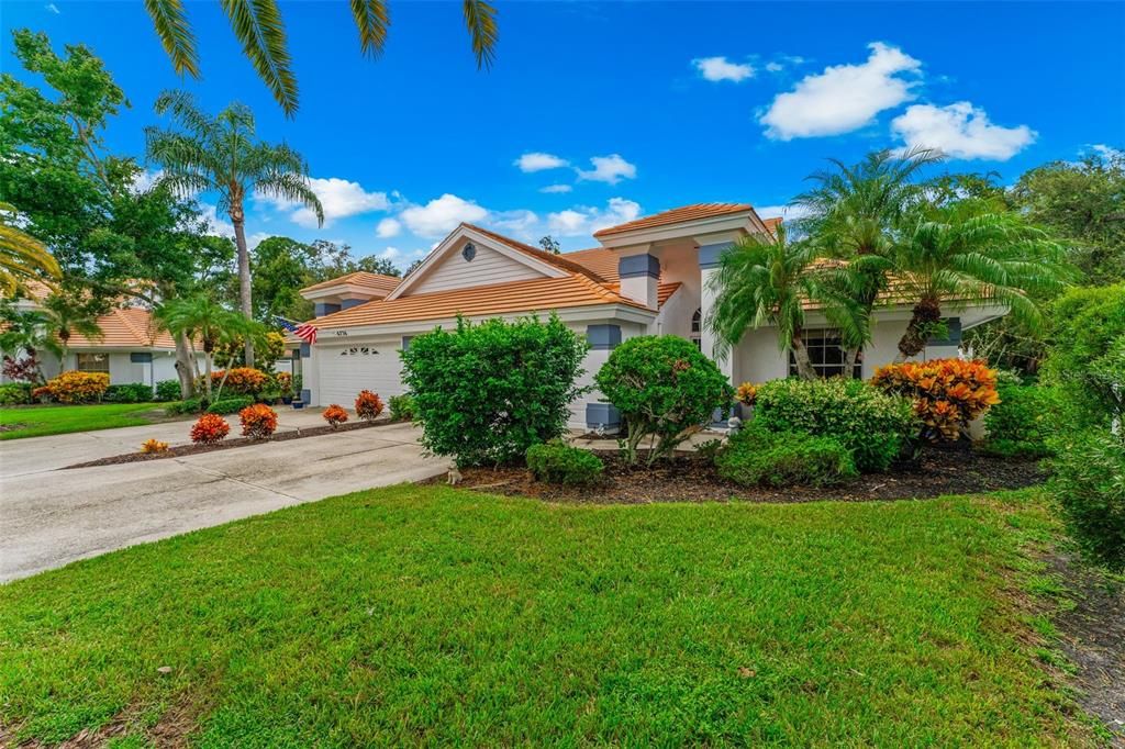 En Venta: $299,900 (2 camas, 2 baños, 1673 Pies cuadrados)