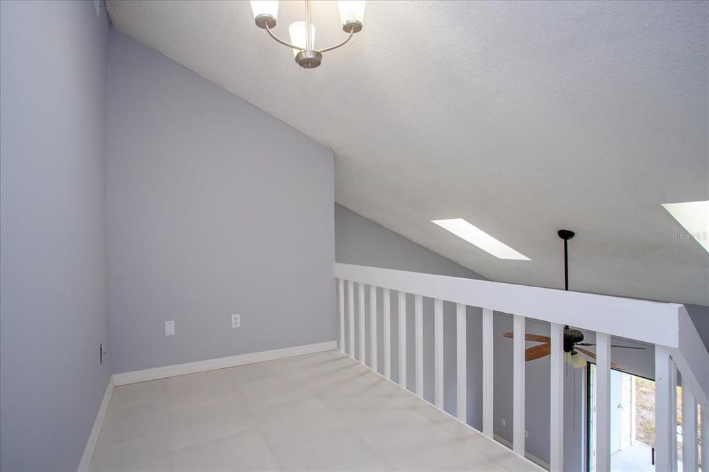 For Rent: $2,000 (2 beds, 2 baths, 1106 Square Feet)