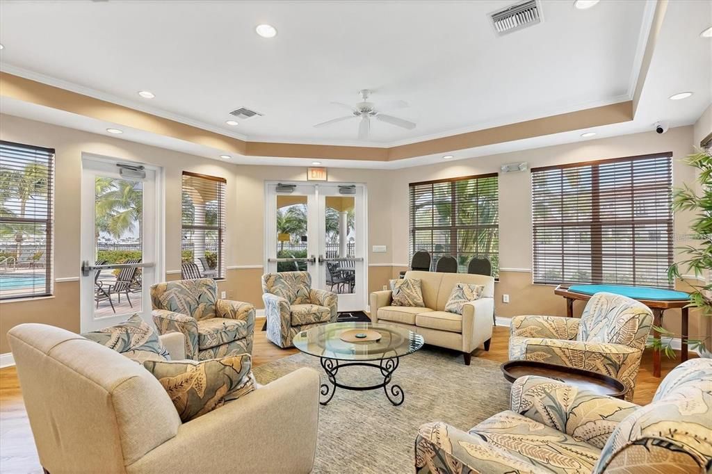 For Rent: $2,400 (2 beds, 2 baths, 1758 Square Feet)