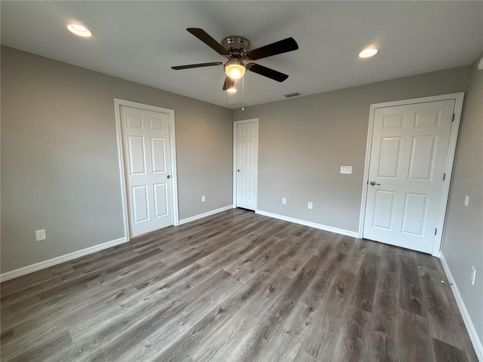 For Rent: $1,650 (3 beds, 2 baths, 1319 Square Feet)
