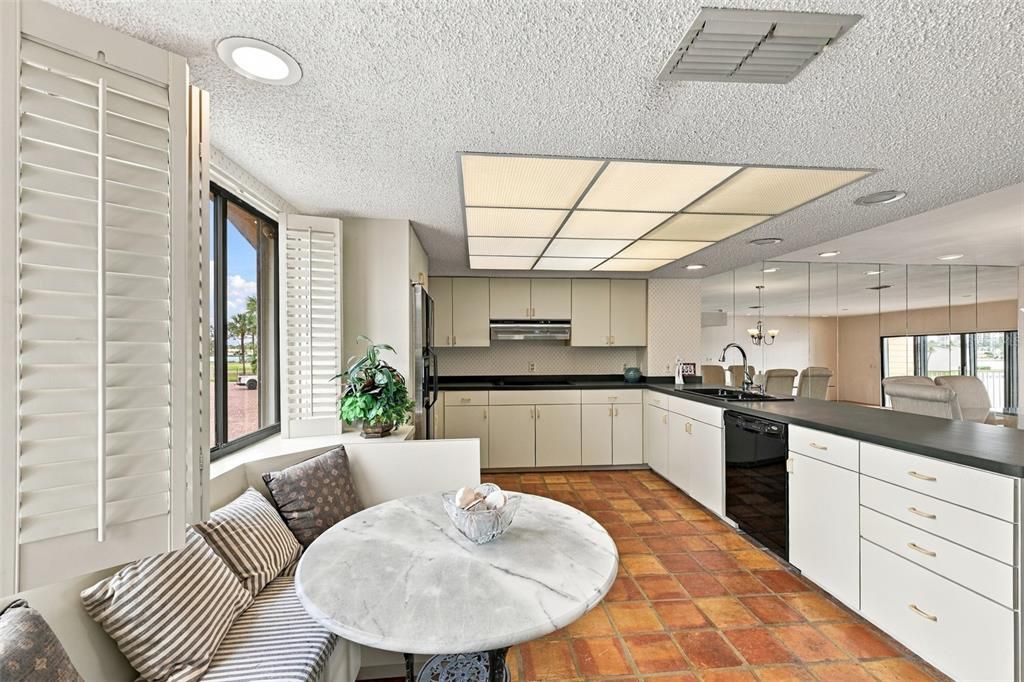 For Sale: $603,000 (2 beds, 2 baths, 2025 Square Feet)