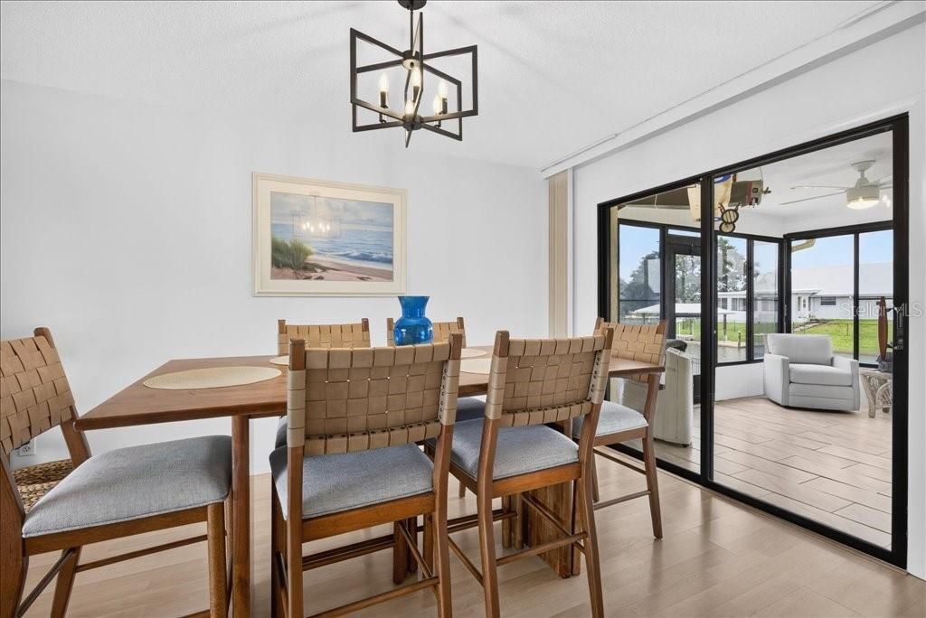 For Sale: $534,900 (3 beds, 2 baths, 1925 Square Feet)