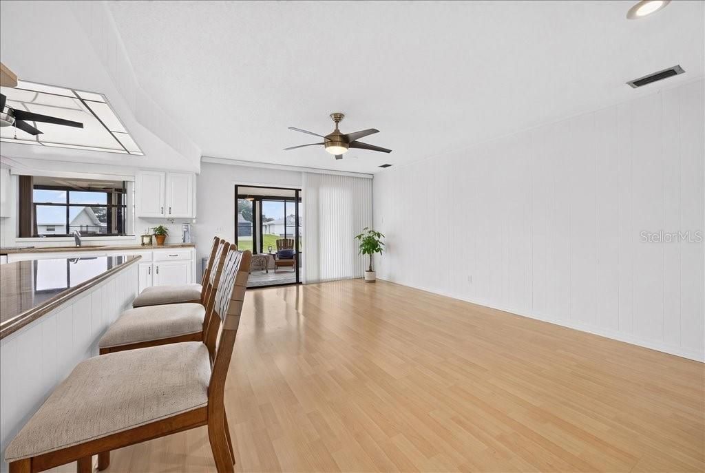 For Sale: $534,900 (3 beds, 2 baths, 1925 Square Feet)