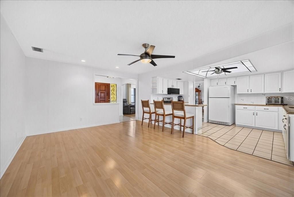 For Sale: $534,900 (3 beds, 2 baths, 1925 Square Feet)