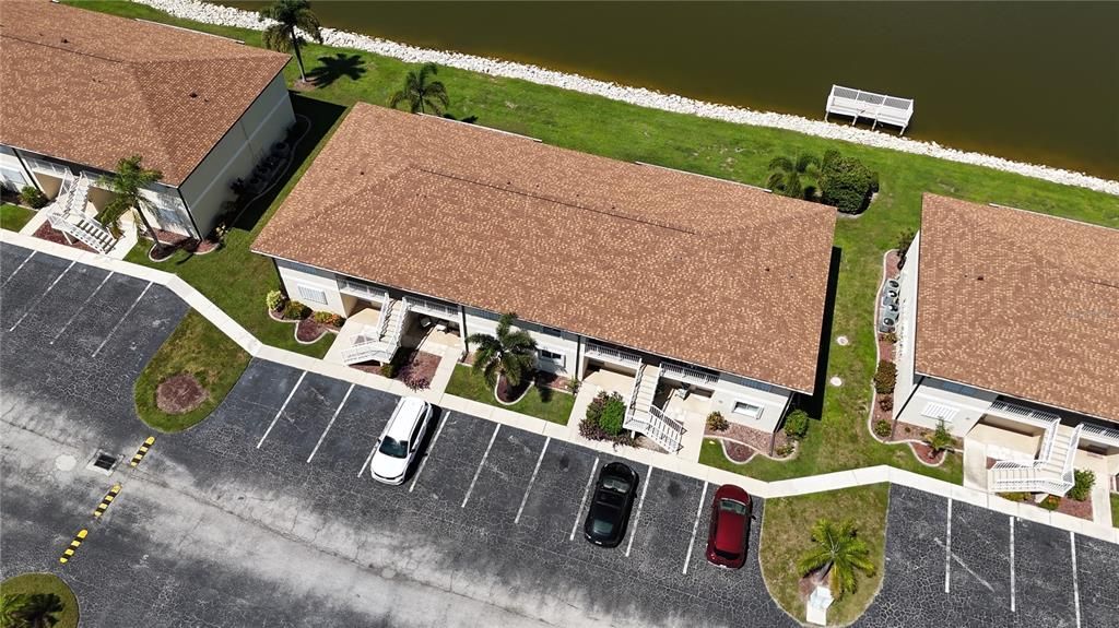 For Sale: $129,900 (2 beds, 2 baths, 886 Square Feet)
