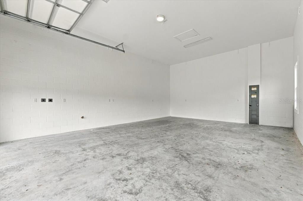 待售: $259,000 (0.21 acres)