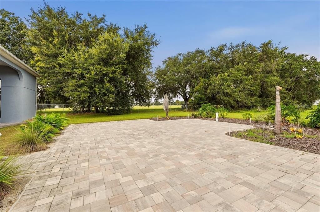 待售: $259,000 (0.21 acres)